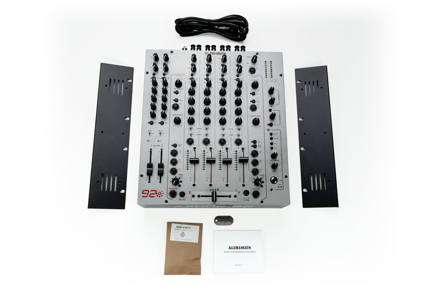 ALLEN & HEATH XONE:92 xone92 xone:92 ミ Allen & Heath XONE 92 LTD – FOTELEC