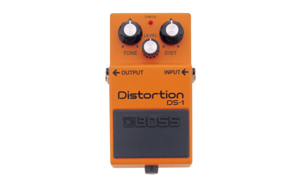 Boss Distorsion DS-1